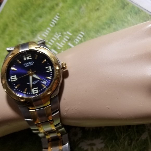 CASIO EDIFICE WATCH FOR MEDIUM WRIST 6 1/2" MAX - Picture 1 of 6